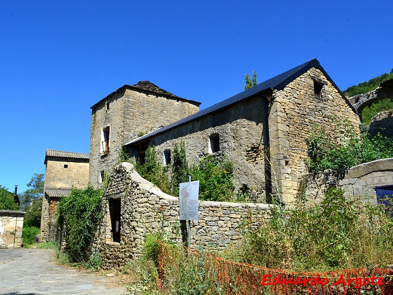 Casa fuerte de Santa Olaria de Ara