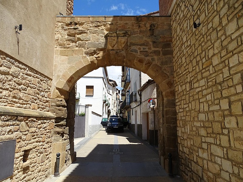 Muralla urbana de Estadilla