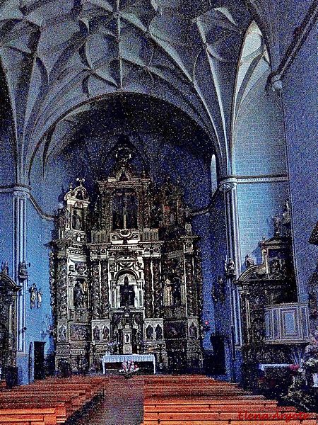 Iglesia fortificada de San Pedro