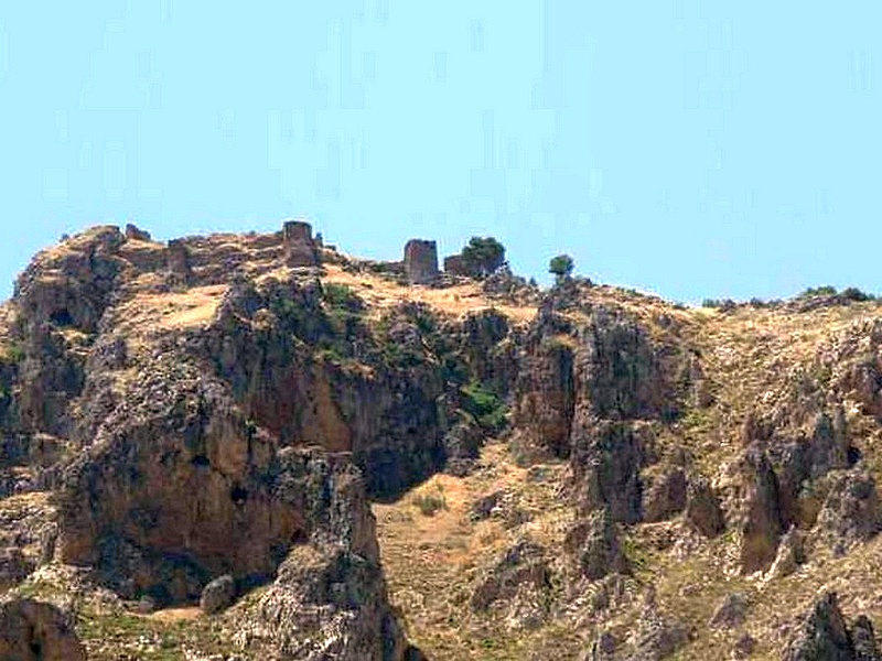 Castillo de Puerta Arenas