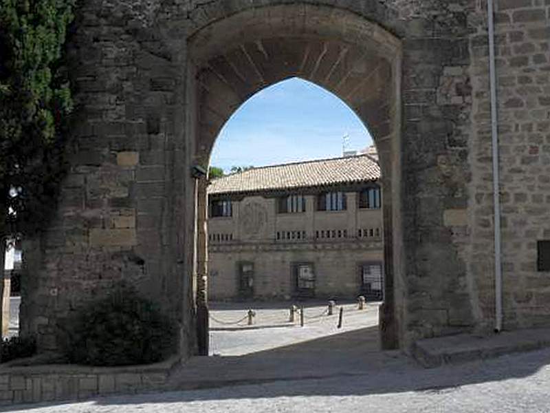 Muralla urbana de Baeza