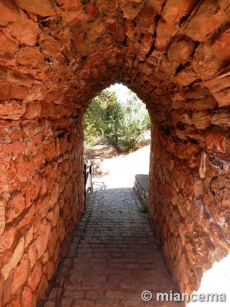 Castillo del Cerro de la Virgen