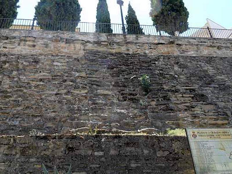 Muralla urbana de Arjona