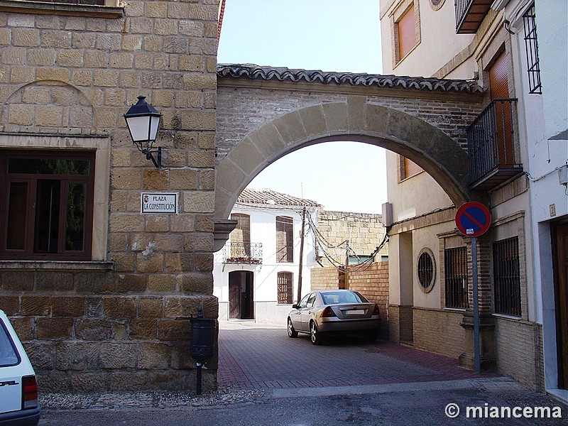 Muralla urbana de Mengíbar