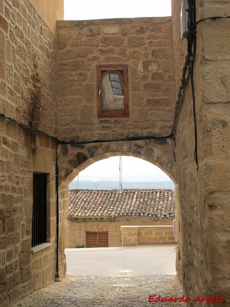 Muralla urbana de Briones