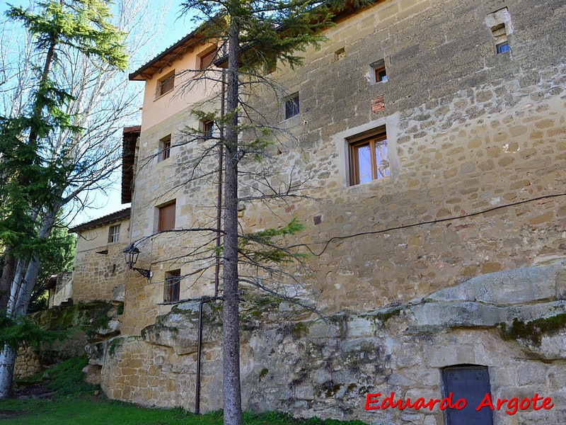 Muralla urbana de Sajazarra