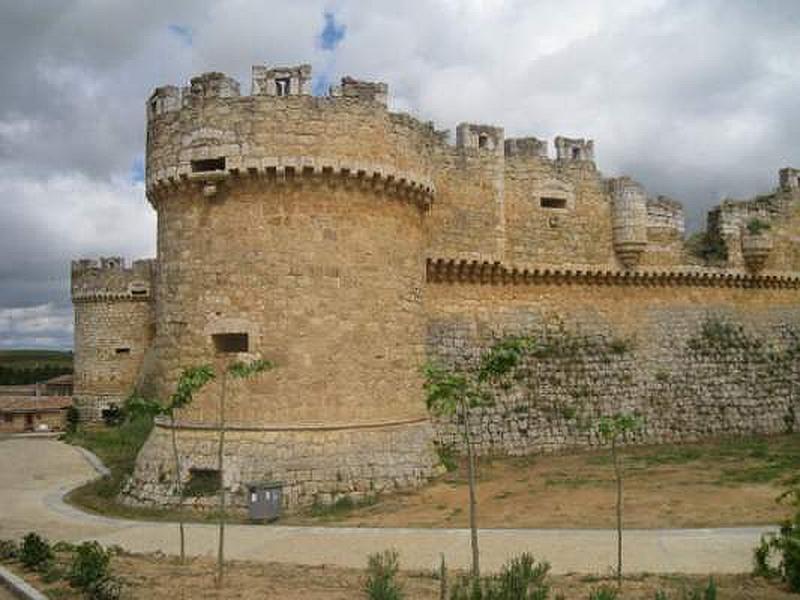 Castillo de Grajal de Campos