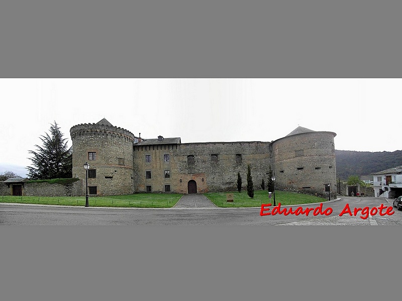 Castillo palacio de los Marqueses de Villafranca