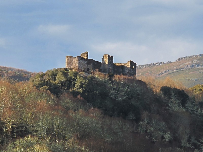 Castillo de Sarracín