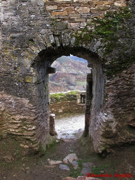 Castillo de Sarracín