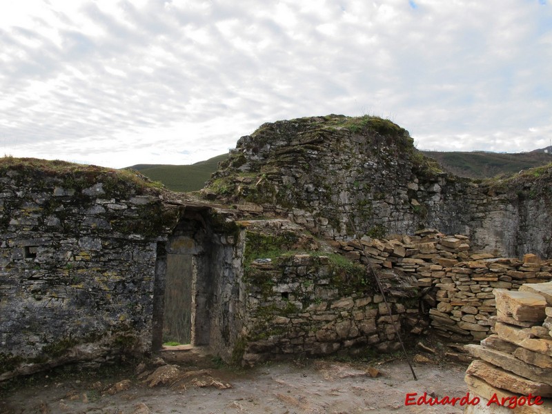 Castillo de Sarracín