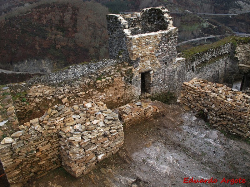 Castillo de Sarracín