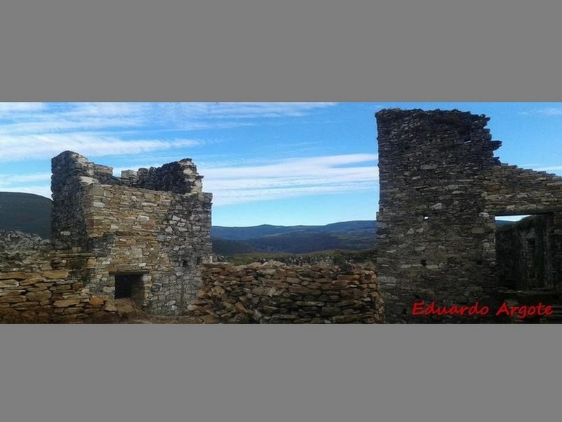 Castillo de Sarracín