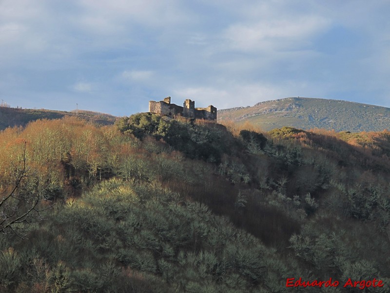 Castillo de Sarracín