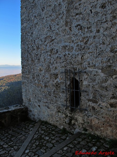 Castillo de Cornatel