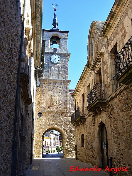 Puerta de la Torre del Reloj