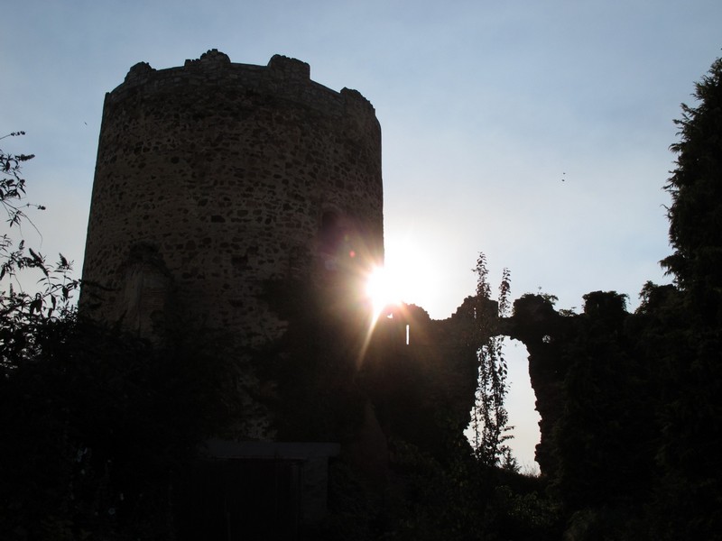 Castillo de los Bazán