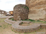 Castillo de Laguna de Negrillos