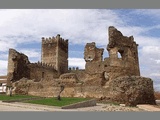 Castillo de Laguna de Negrillos