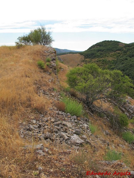 Castillo de Los Barrios de Gordón