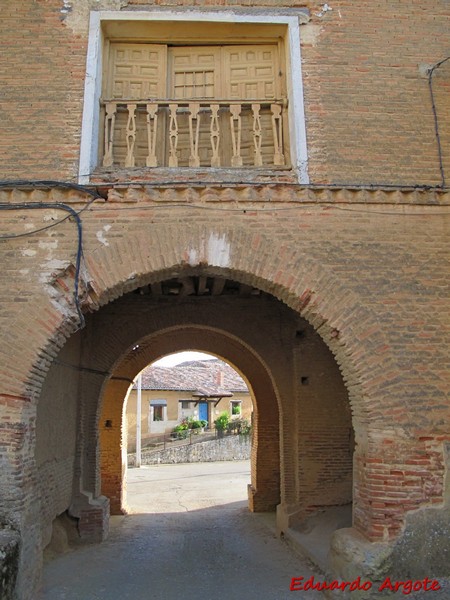 Torre puerta de San Andrés