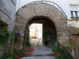 Portal de Can Valeri