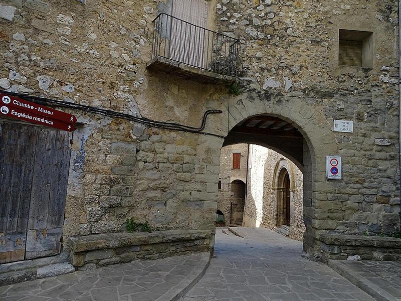 Muralla urbana de Sant Llorenç de Morunys