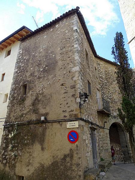 Muralla urbana de Sant Llorenç de Morunys