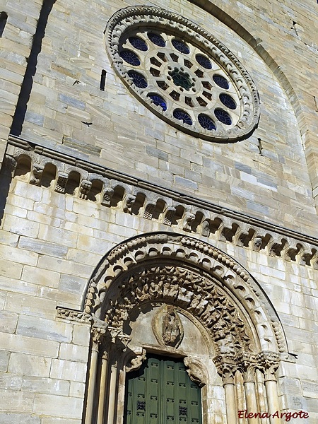 Iglesia fortificada de San Juan y San Nicolás