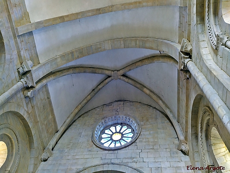 Iglesia fortificada de San Juan y San Nicolás