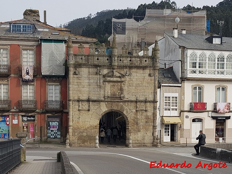 Puerta de Carlos V