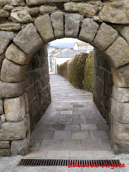 Puerta do Valado