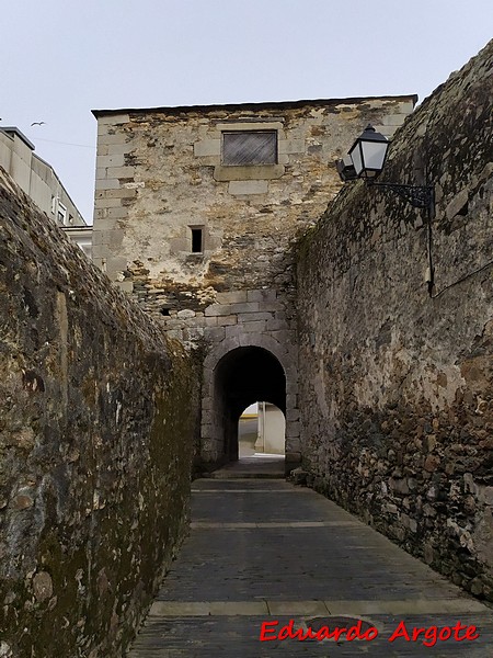 Muralla urbana de Viveiro