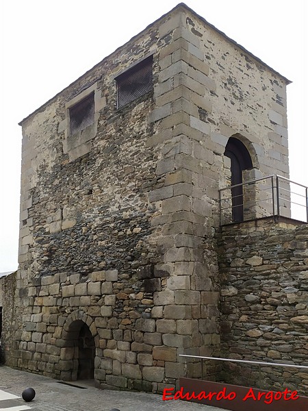 Muralla urbana de Viveiro