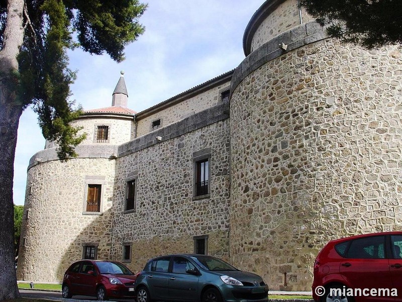 Castillo de Villaviciosa de Odón