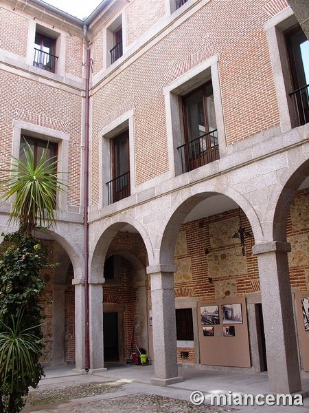 Castillo de Villaviciosa de Odón