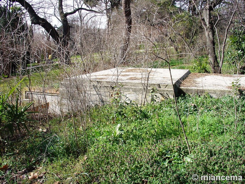 Bunker Parque el Capricho (Alameda de Osuna)