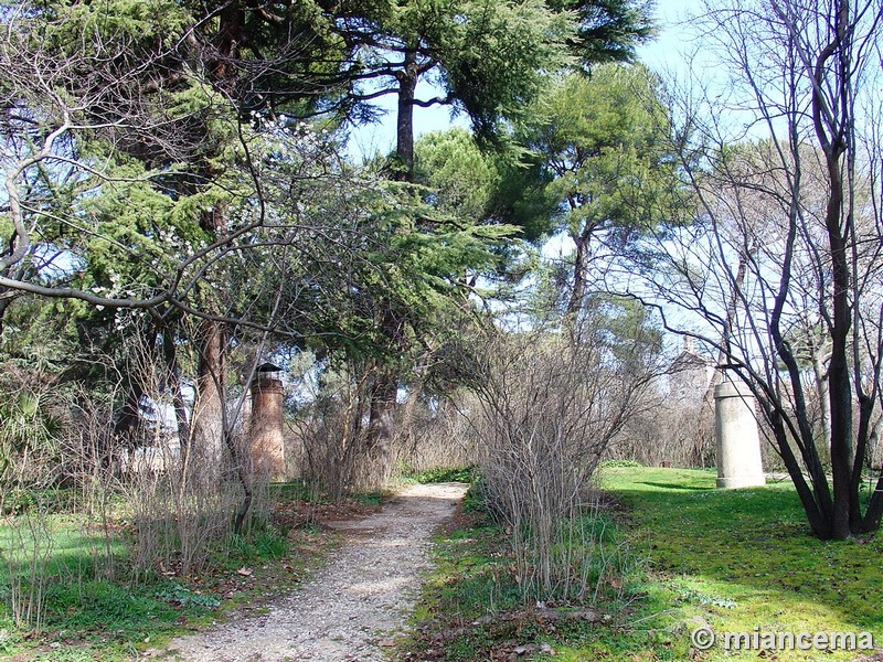 Bunker Parque el Capricho (Alameda de Osuna)