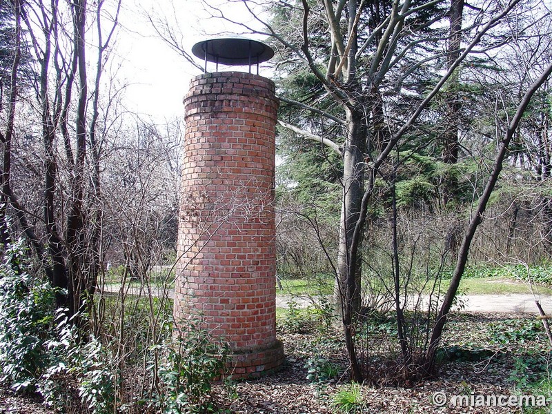 Bunker Parque el Capricho (Alameda de Osuna)