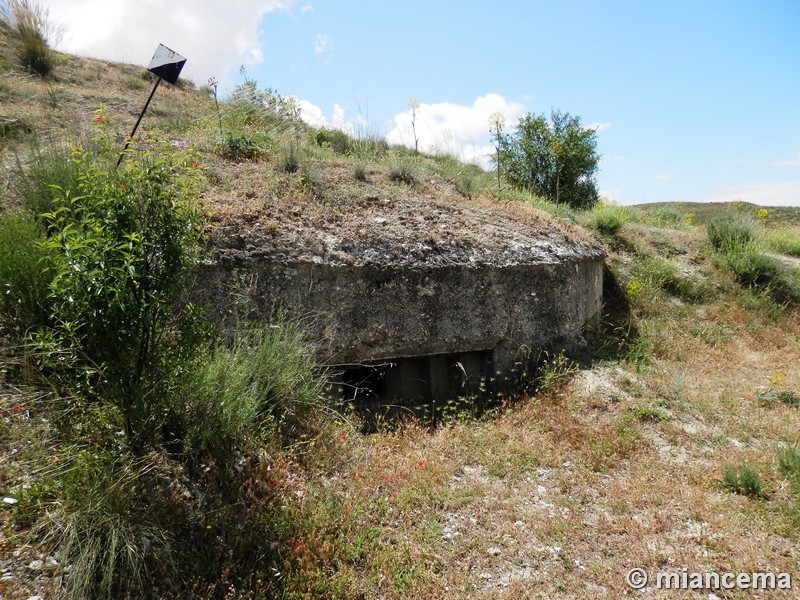 Bunker Hexagonal, trincheras y refugios