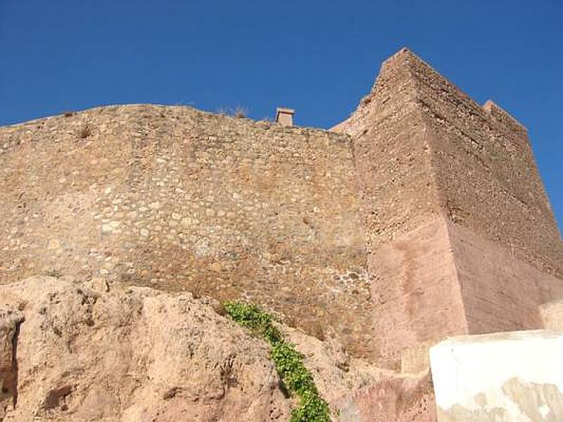 Muralla urbana de Aledo