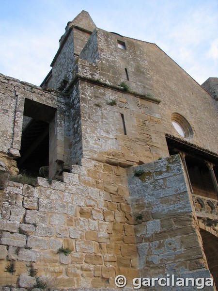 Basílica fortificada de Santa María la Real