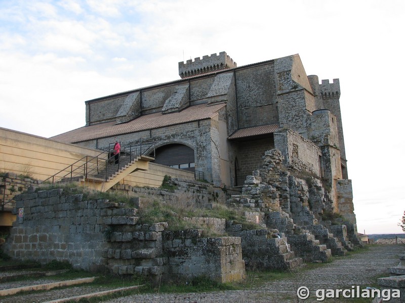 Basílica fortificada de Santa María la Real