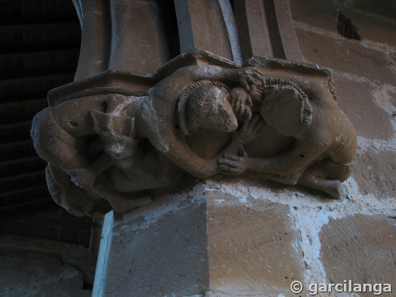 Basílica fortificada de Santa María la Real