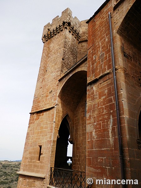 Basílica fortificada de Santa María la Real