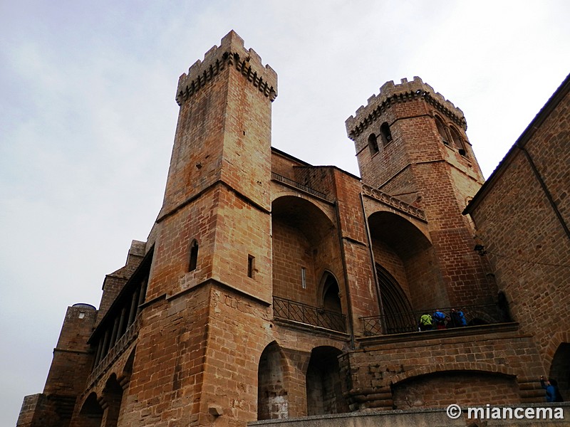 Basílica fortificada de Santa María la Real