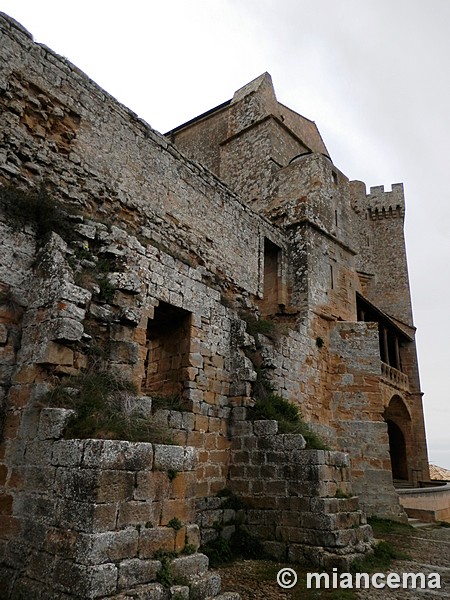 Basílica fortificada de Santa María la Real