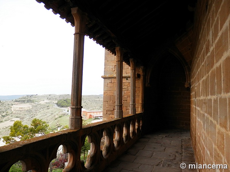 Basílica fortificada de Santa María la Real