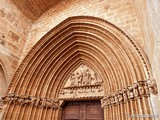 Basílica fortificada de Santa María la Real