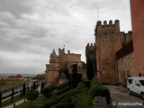 Palacio fortificado de los Teobaldos